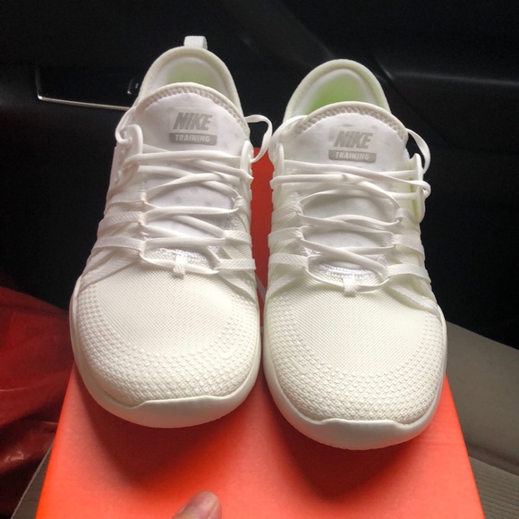 Nike Shoes - Picture 2 of 5